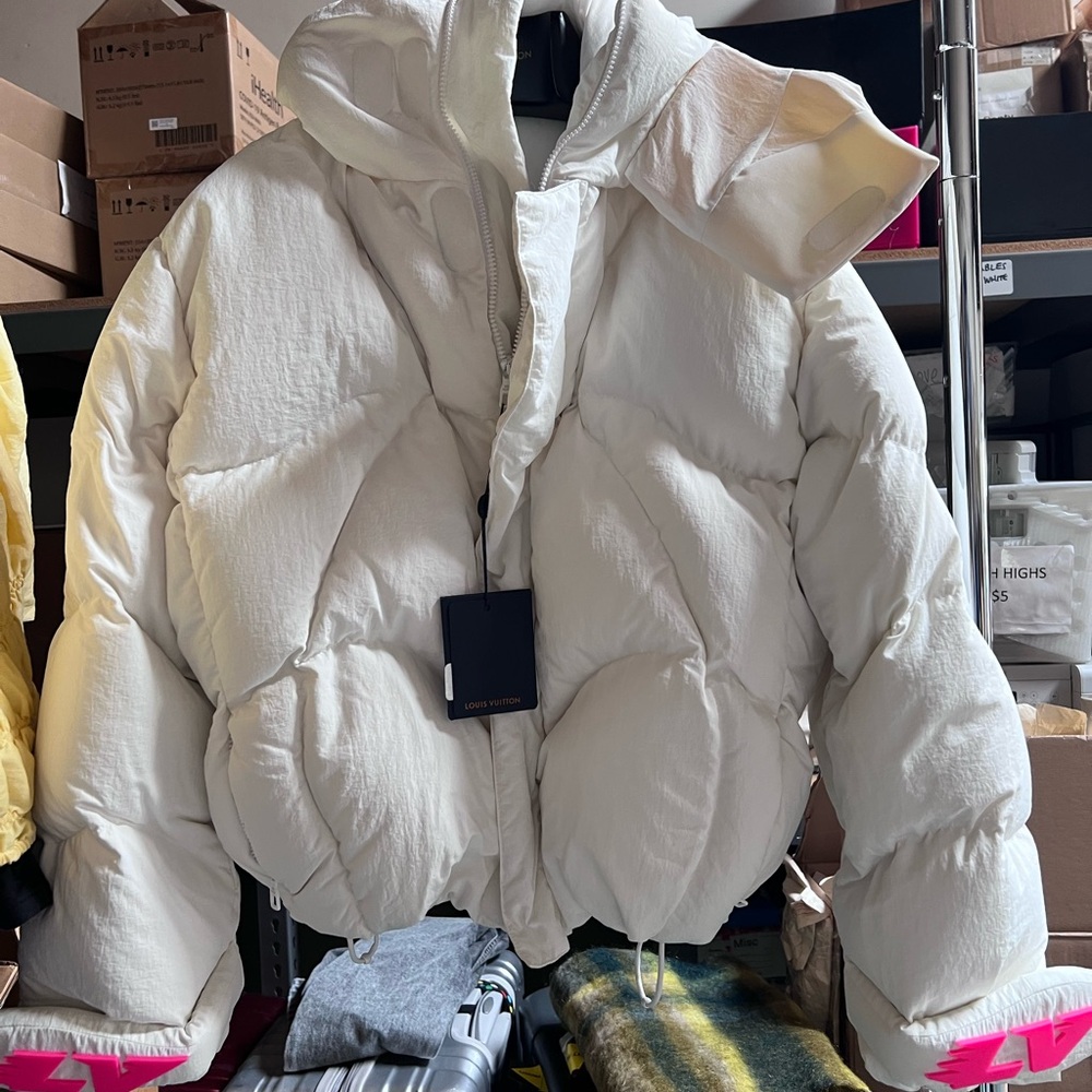 RUNWAY - Louis Vuitton-Virgil Abloh white puffer ONLY ONE in USA - Special Order